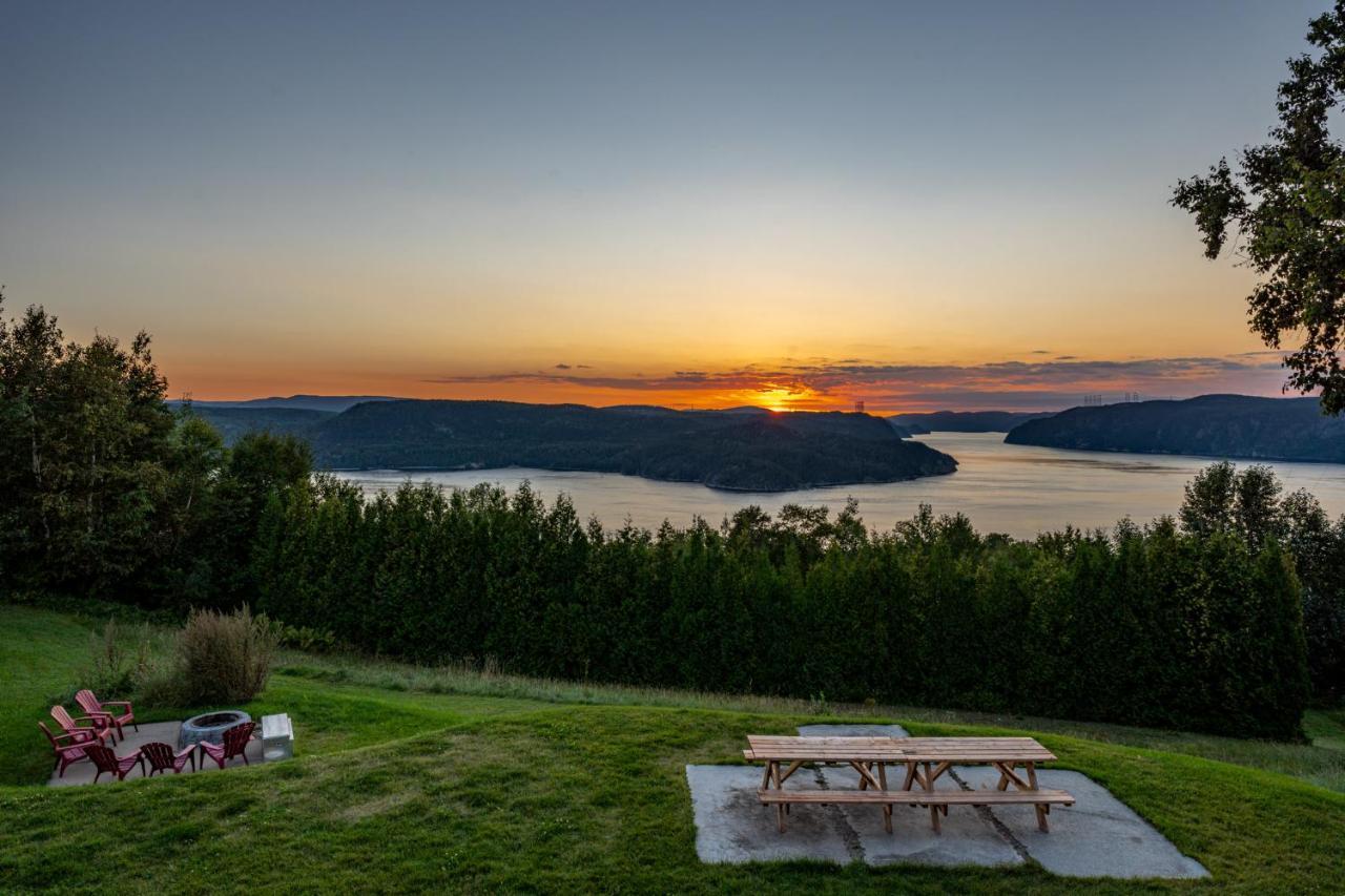 Montfjord - Chalets, Vue Spectaculaire Et Spa. Chantafjord #4 Sacre-Coeur Екстер'єр фото