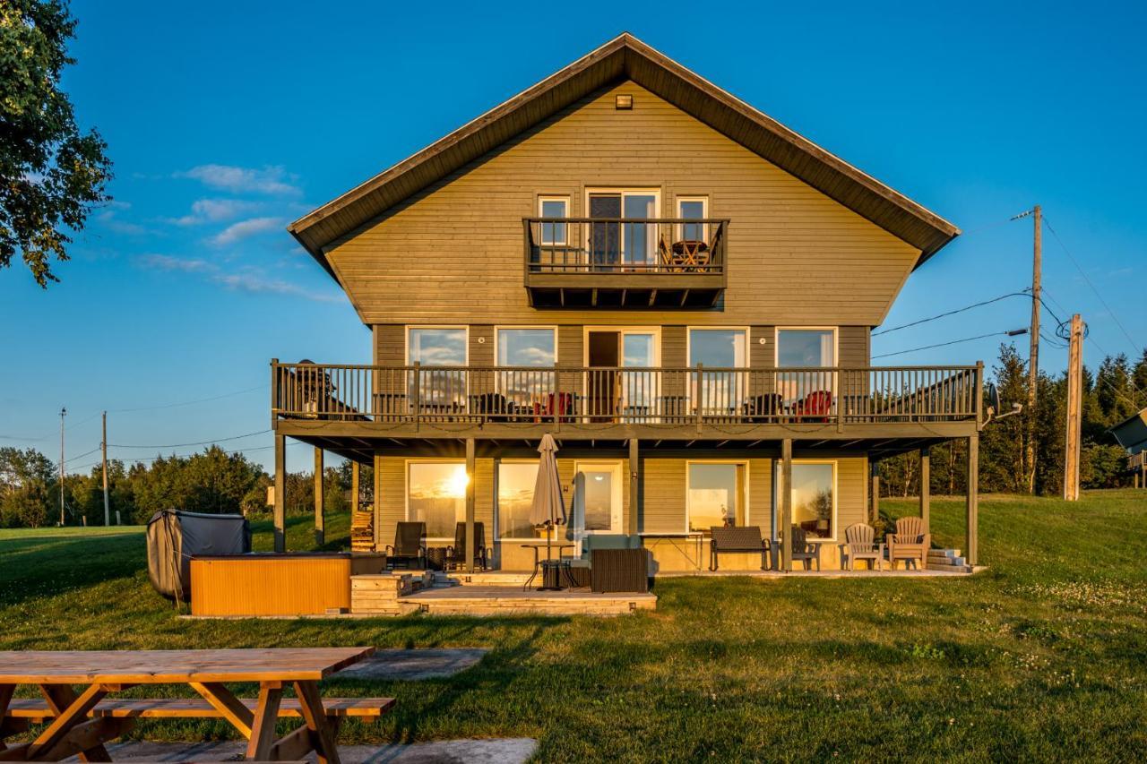 Montfjord - Chalets, Vue Spectaculaire Et Spa. Chantafjord #4 Sacre-Coeur Екстер'єр фото