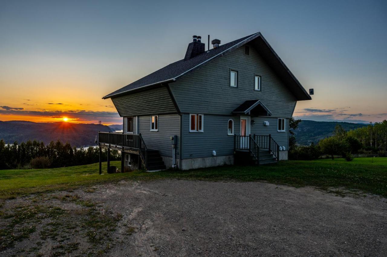 Montfjord - Chalets, Vue Spectaculaire Et Spa. Chantafjord #4 Sacre-Coeur Екстер'єр фото