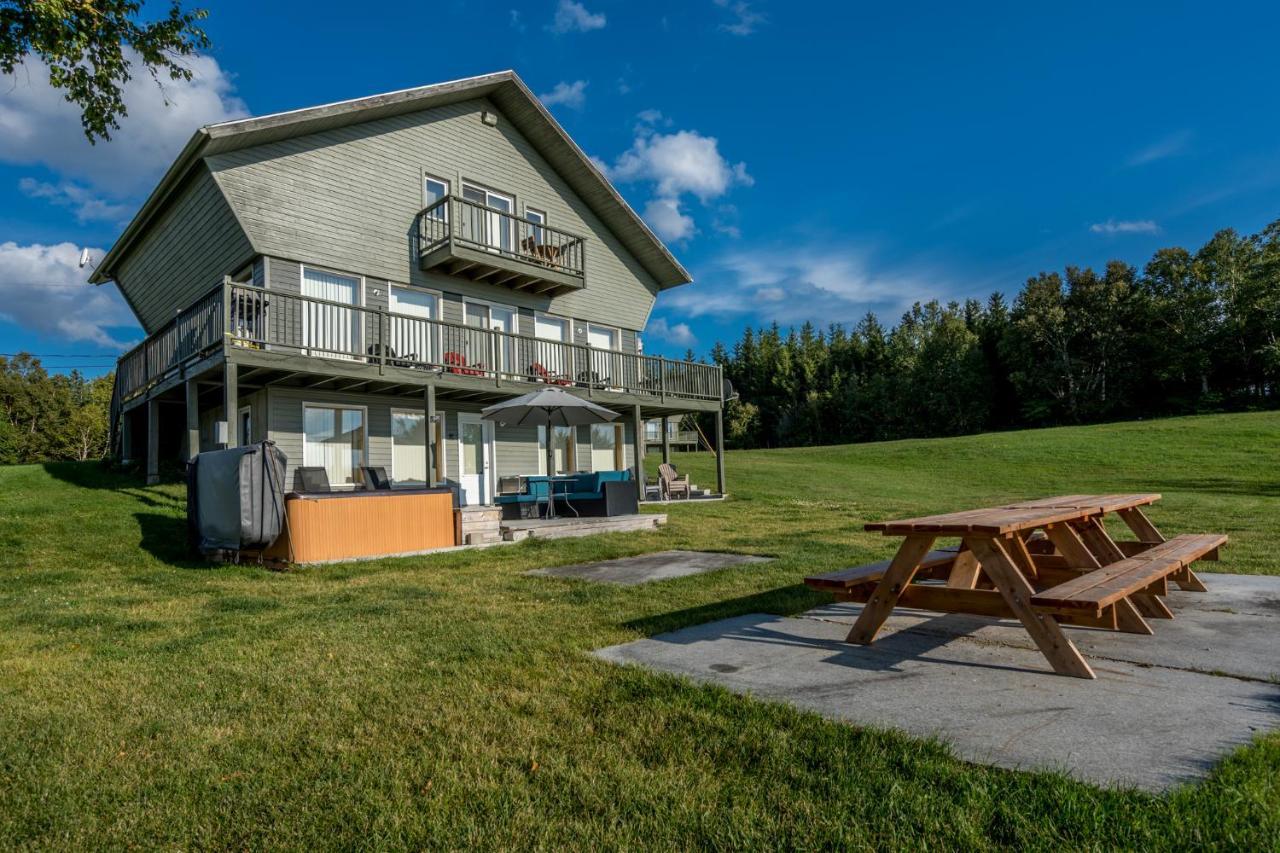 Montfjord - Chalets, Vue Spectaculaire Et Spa. Chantafjord #4 Sacre-Coeur Екстер'єр фото