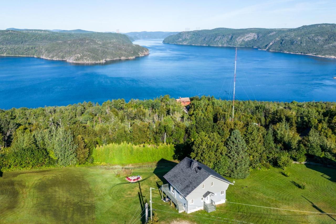 Montfjord - Chalets, Vue Spectaculaire Et Spa. Chantafjord #4 Sacre-Coeur Екстер'єр фото