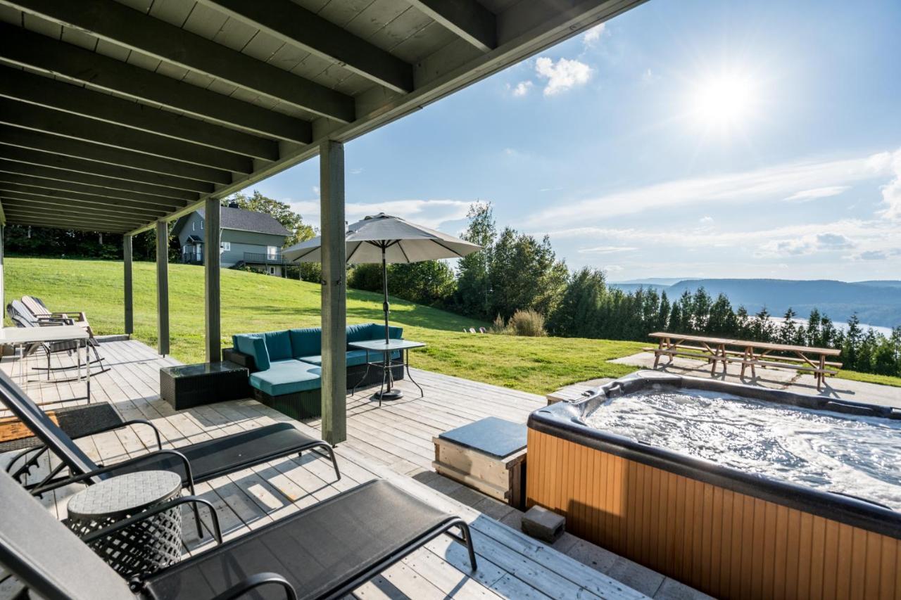 Montfjord - Chalets, Vue Spectaculaire Et Spa. Chantafjord #4 Sacre-Coeur Екстер'єр фото